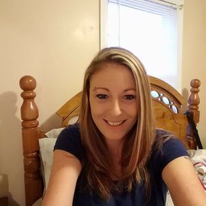 Meet your Posher, Linzy